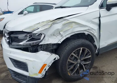 2020 Volkswagen Tiguan 2.0T Se/2.0T Se R-Line Black/2.0T Sel из США, поврежденный, VIN 3VV3B7AX3LM149775